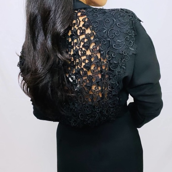 Nancy Johnson | Vintage Lace Back Button Up Dress - Picture 11 of 16